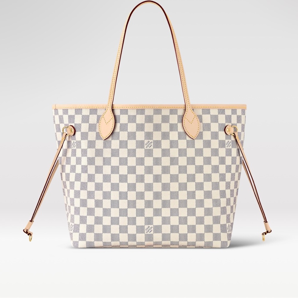 Louis Vuitton never full tote MM